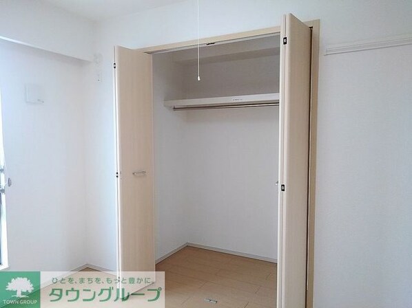 ランドロードU E棟の物件内観写真